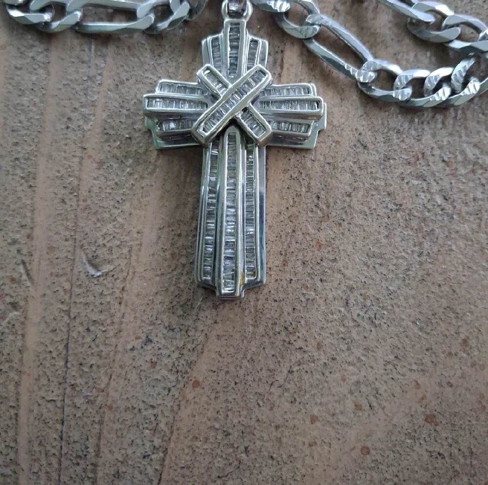 Silver 925 Cross Pendant Necklace - Polished Silver Tone